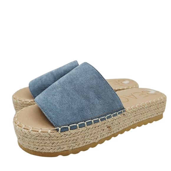 Beach by Matisse Blue Platform Sandals Slides - Picture 2 of 10